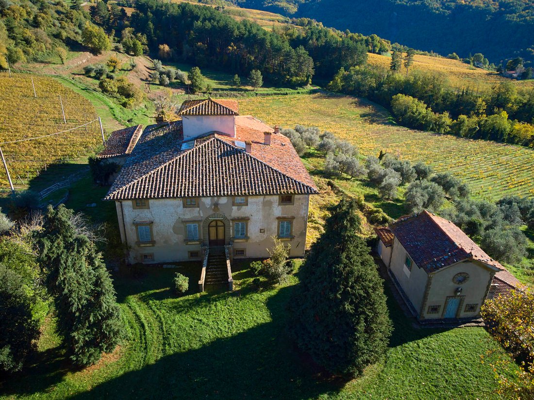 Villa in Rufina, Tuscany, Italy 3 - 16811129