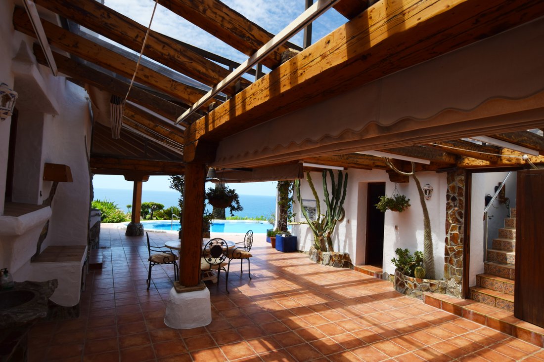Villa in Zahara de los Atunes, Tarifa, Andalusia 2 - 16813698
