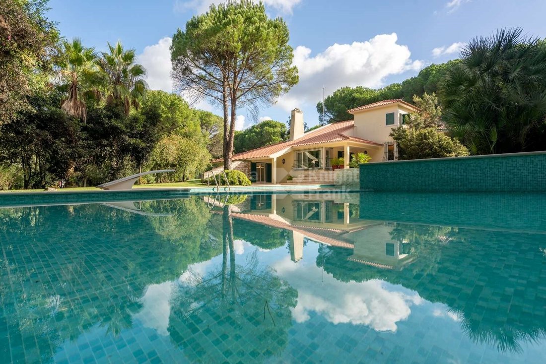 House in Benavente, Santarem District, Portugal 1 - 16812203