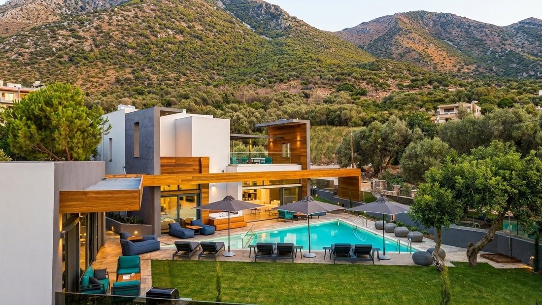 Villa in Milopotamos, Greece 3 - 16813799