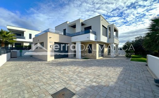 House in Vodice, Sibenik-Knin County, Croatia 1