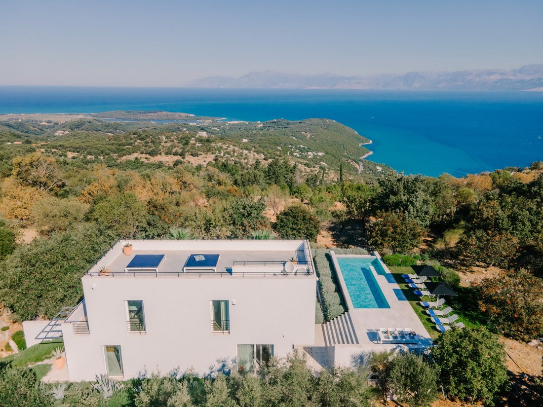 Villa in Corfu, Peloponnese, Western Greece and the Ionian, Greece 1 - 16814155