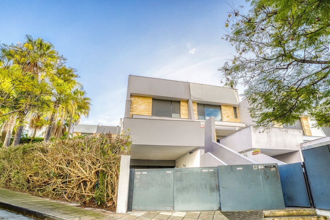 Townhouse in Sotogrande, San Roque, Andalusia 1 - 16815286