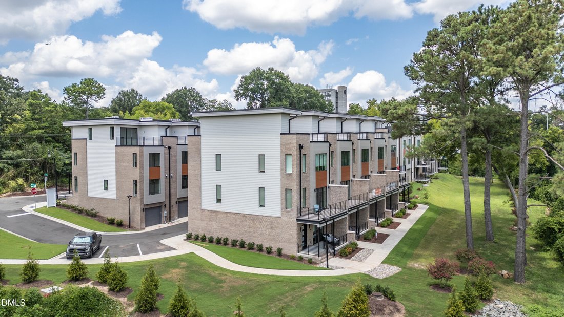 Townhouse in Durham, North Carolina, United States 2 - 16733493