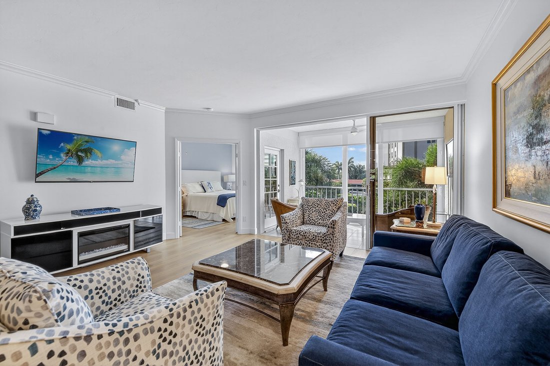 Condo in Naples, Florida, United States 3 - 16814236