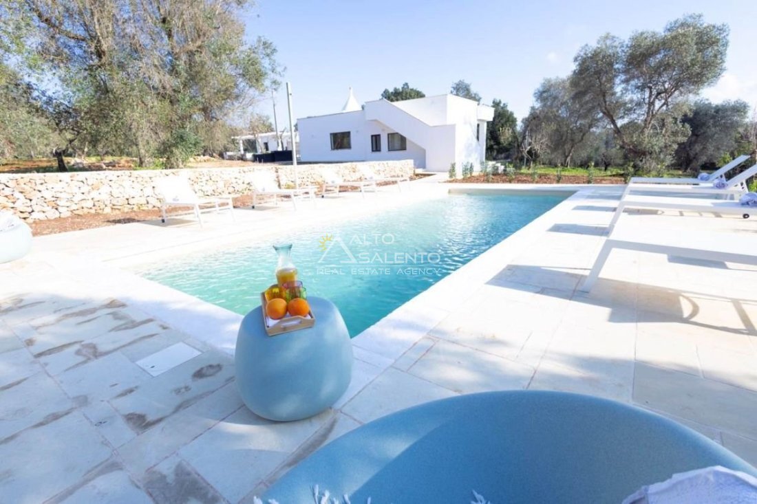Villa in Ceglie Messapica, Apulia, Italy 3 - 16814601