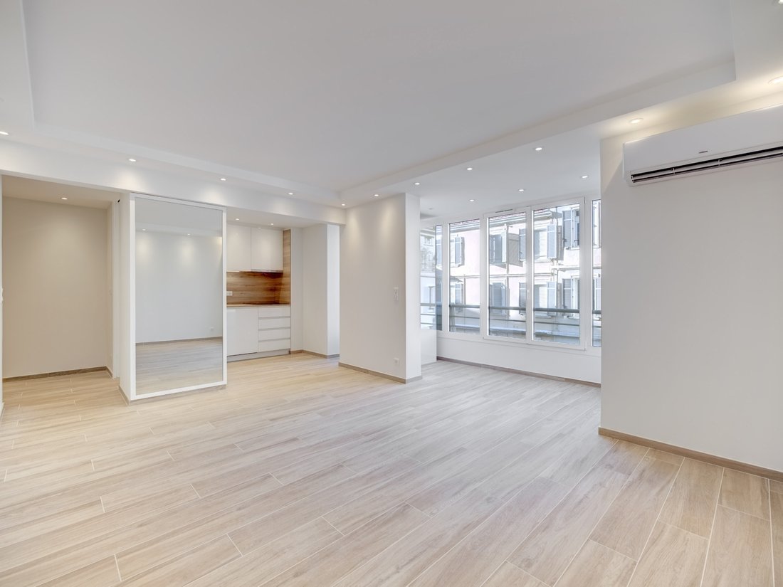 Apartment in Saint Nicolas, Cannes, France 2 - 16818168