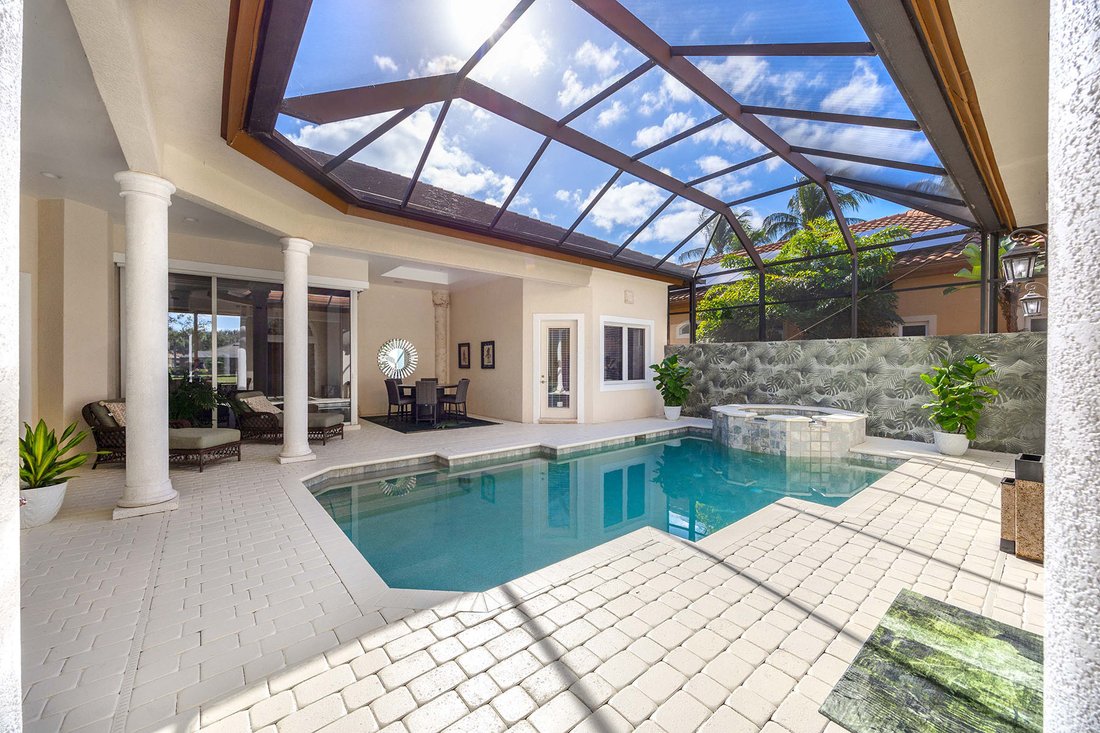 House in Naples, Florida, United States 3 - 16211028