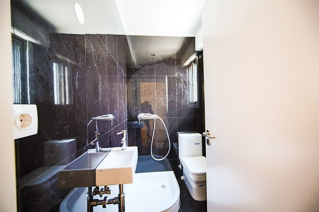 Apartment in Espinho, Aveiro District, Portugal 1 - 16814968