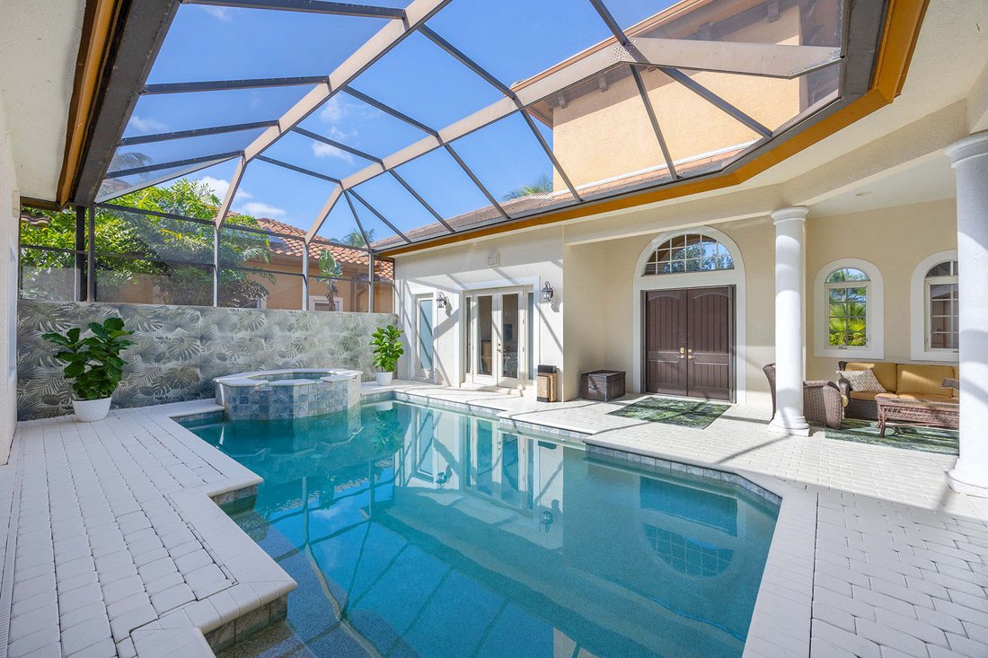 House in Naples, Florida, United States 4 - 16211028