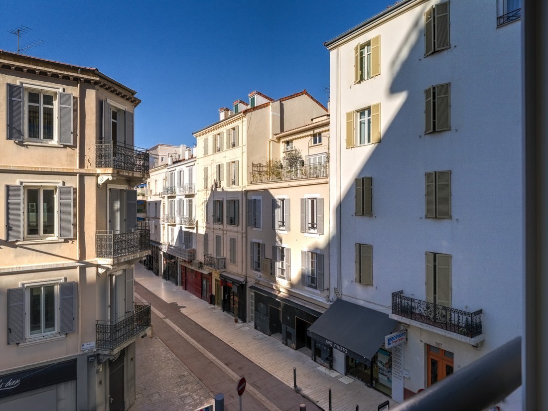 Apartment in Saint Nicolas, Cannes, France 1 - 16818168