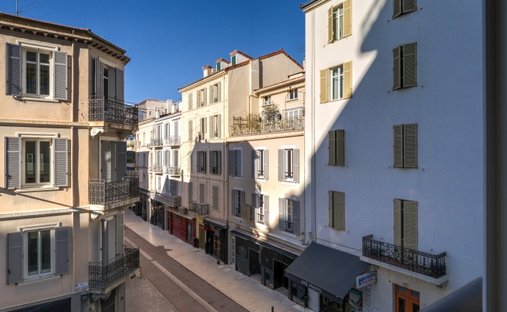 Apartment in Saint Nicolas, Cannes, France 1