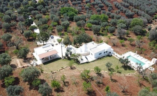 Villa a Ceglie Messapica, Puglia, Italia 1