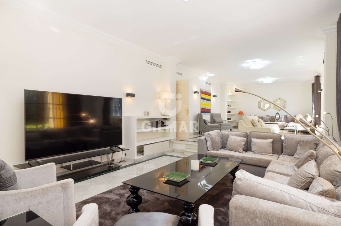 Villa in Estepona, Andalusia, Spain 5 - 16815287