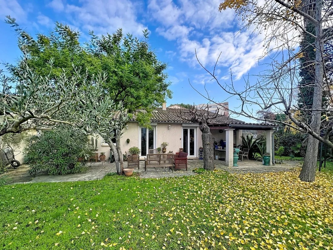 Villa in Garibondy, Le Cannet, France 1 - 16814692