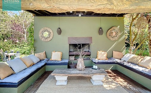 Château Villefranche De Lauragais 800.0 Sqm 12 Bedrooms