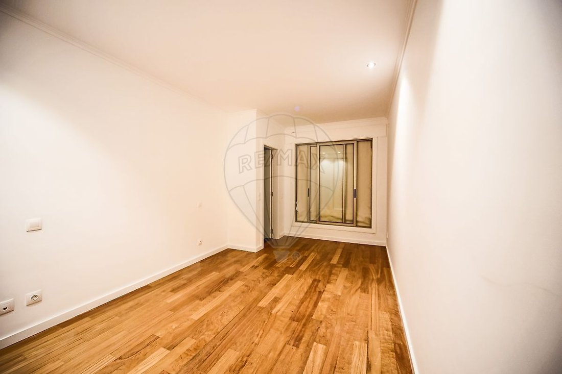 Apartment in Espinho, Aveiro District, Portugal 2 - 16814968