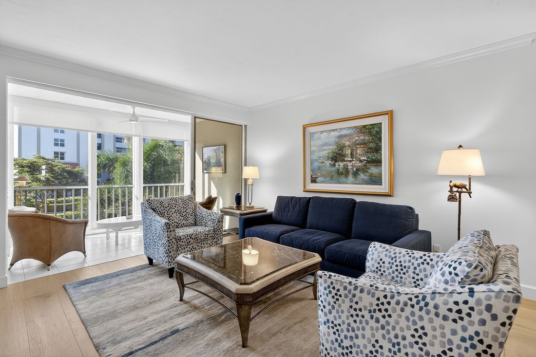 Condo in Naples, Florida, United States 4 - 16814236