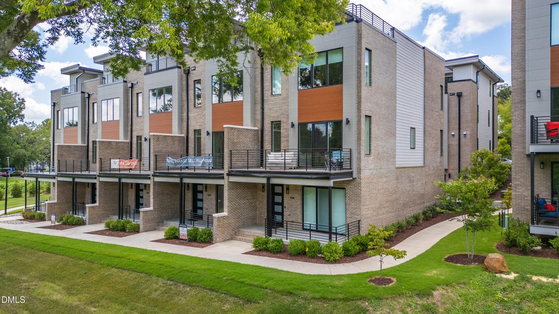 Townhouse in Durham, North Carolina, United States 5 - 16733493
