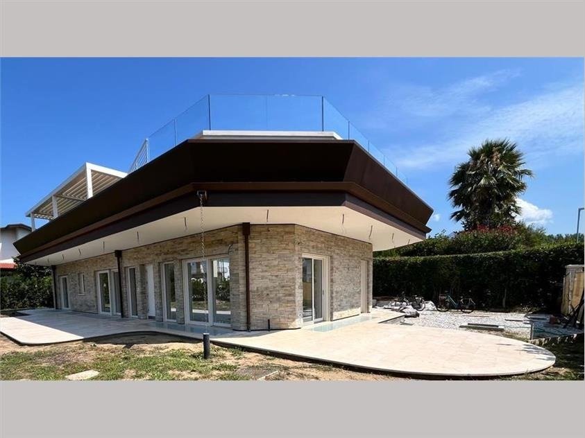 Villa in Center, Forte dei Marmi, Tuscany 4 - 16815895
