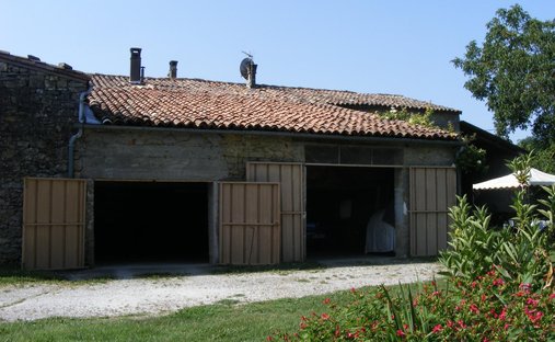 Villa in Saint-Quentin-la-Tour, Occitania, France 1