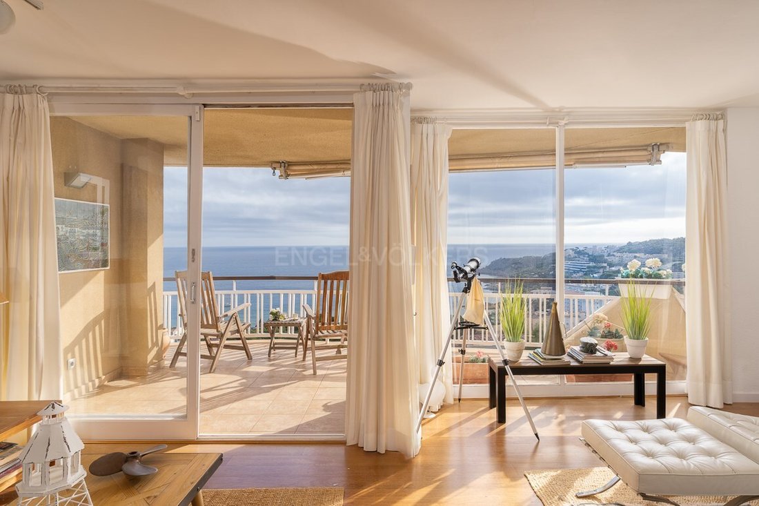 Apartment in Sant Feliu de Guixols, Catalonia, Spain 3 - 16815356