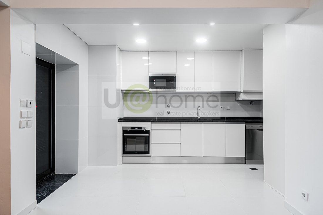 Apartment in Arroios, Lisbon, Portugal 5 - 16815334