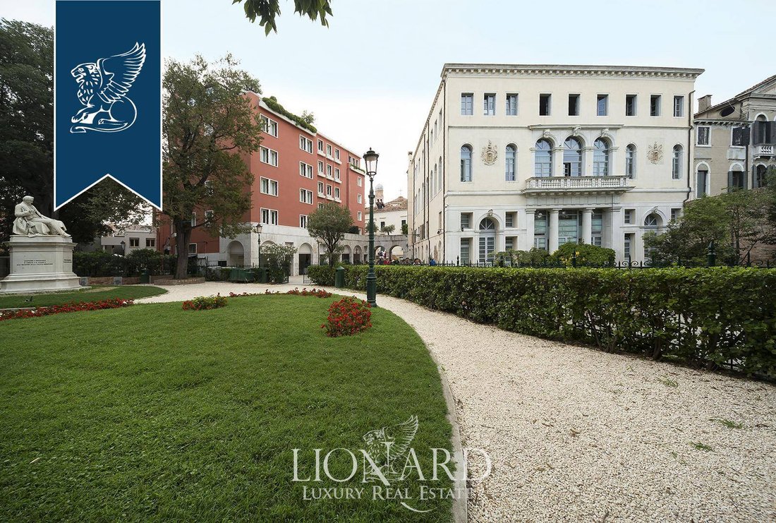 Villa in Venice Historic Centre, Venice, Italy 5 - 16816495