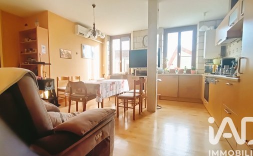 Castle for Sale in Couzeix, Nouvelle-Aquitaine, France