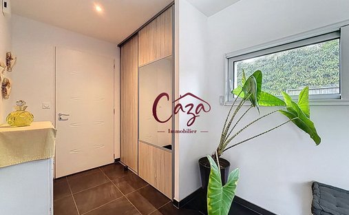 Castle for Sale in Fargues-Saint-Hilaire, Nouvelle-Aquitaine, France