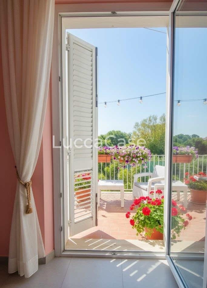 Villa in Historic Center, Lucca, Tuscany 3 - 16815870