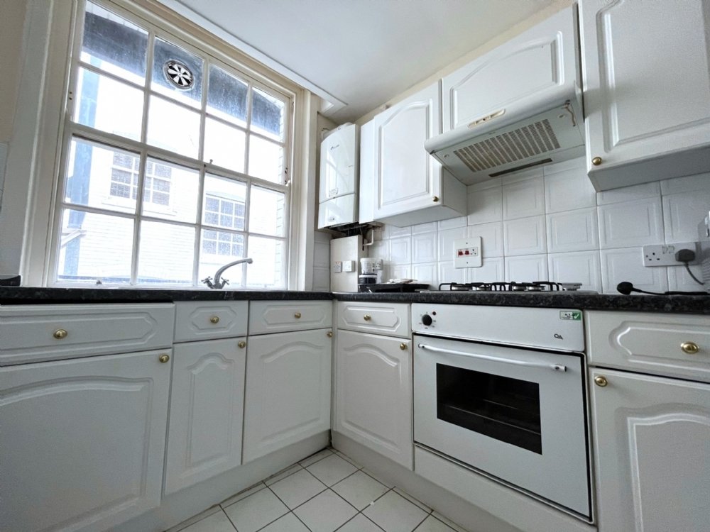 Apartment in St John's Wood, Westminster, England 3 - 16814514