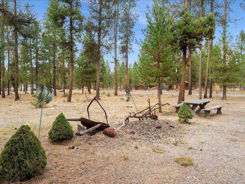 House in La Pine, Oregon, United States 4 - 16787562
