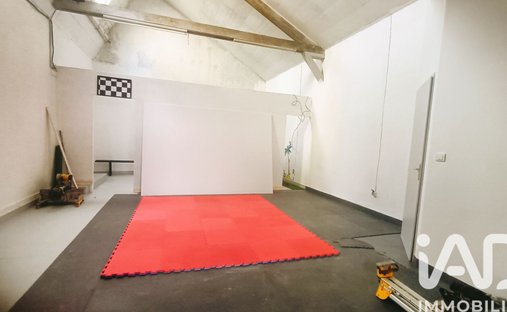 Castle for Sale in Couzeix, Nouvelle-Aquitaine, France