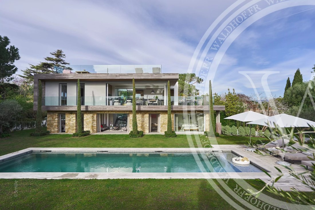 Villa in Ponteil, Antibes, France 1 - 16814925