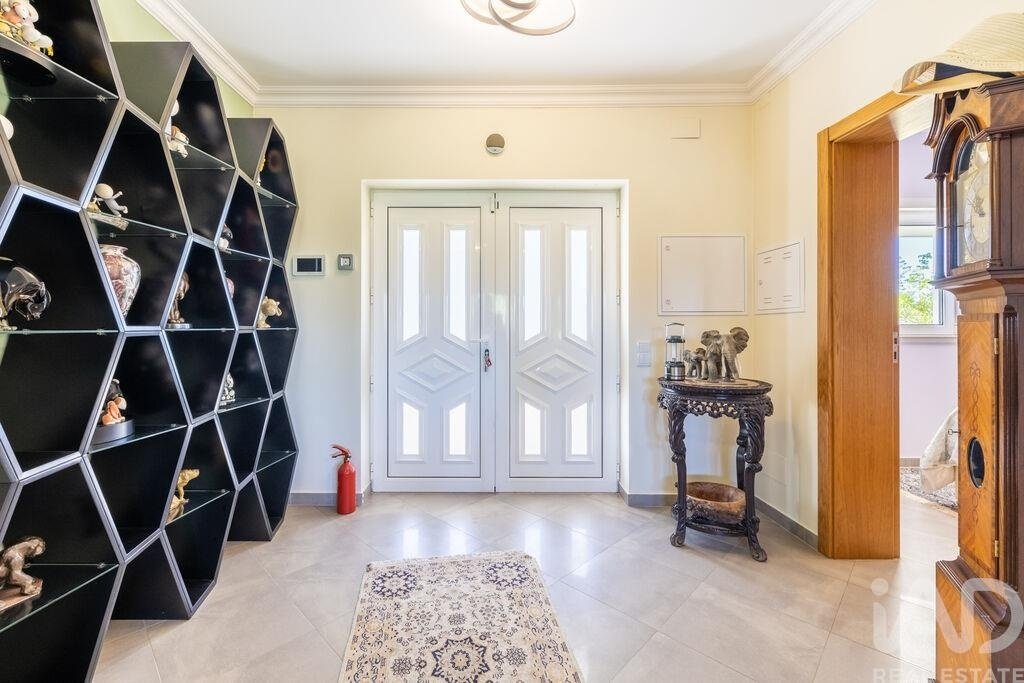 Townhouse in Santa Maria, Sao Pedro e Sobral da Lagoa, Leiria District, Portugal 4 - 16819304