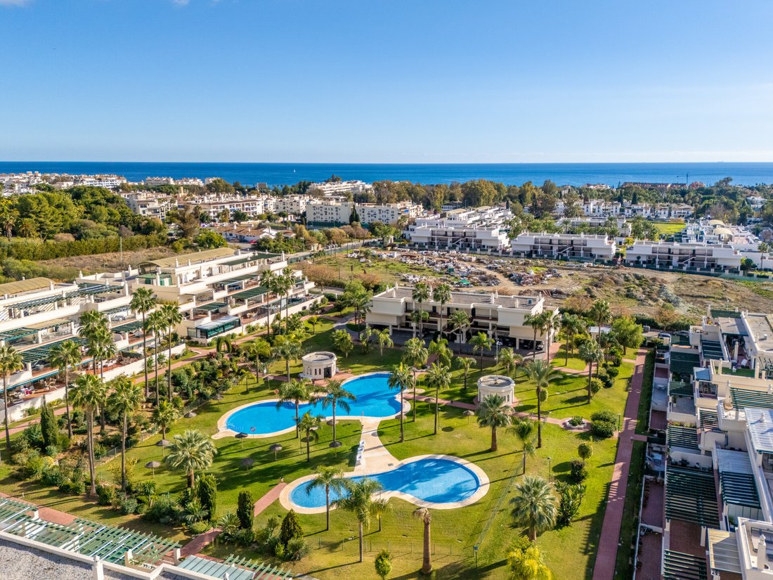 Apartment in Nueva Andalucia, Marbella, Spain 2 - 16818440