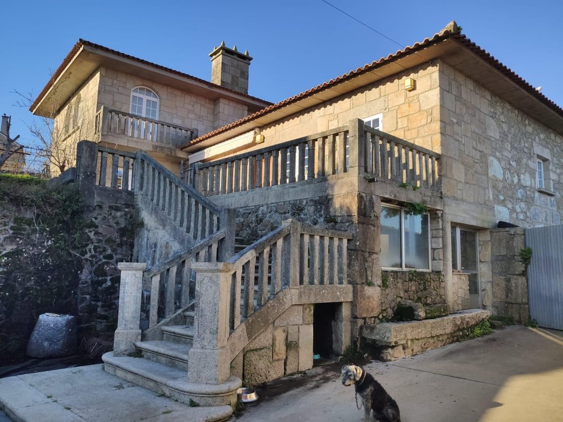 Villa in Vilanova de Arousa, Galicia, Spain 2 - 16818496