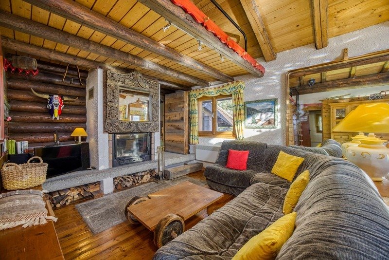 Chalet in La Clusaz, Auvergne-Rhône-Alpes, France 4 - 16818195