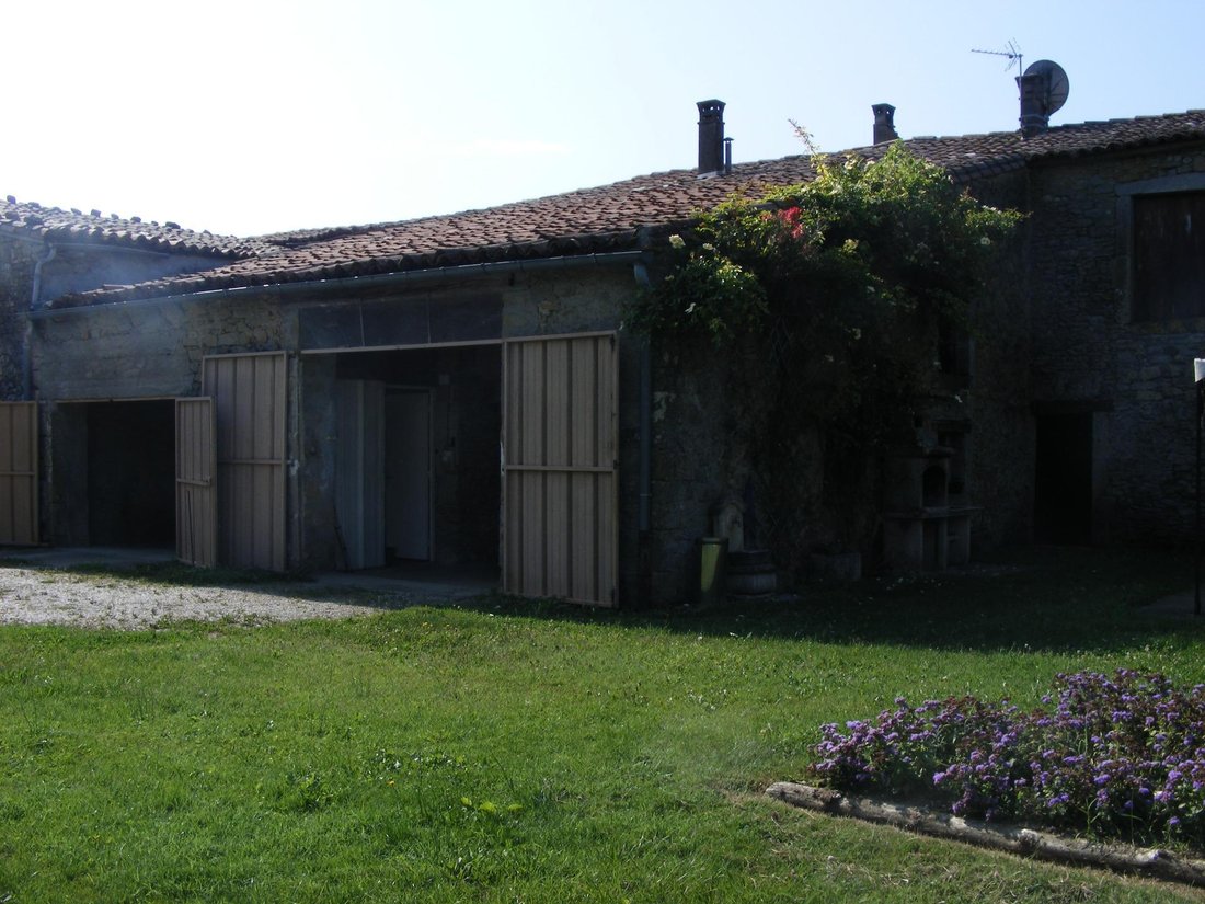 Villa in Saint-Quentin-la-Tour, Occitania, France 2 - 16818606