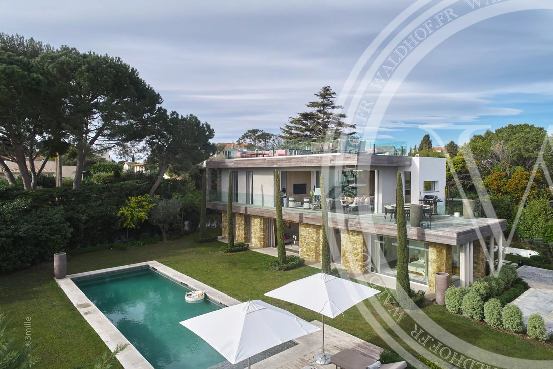 Villa in Ponteil, Antibes, France 5 - 16814925