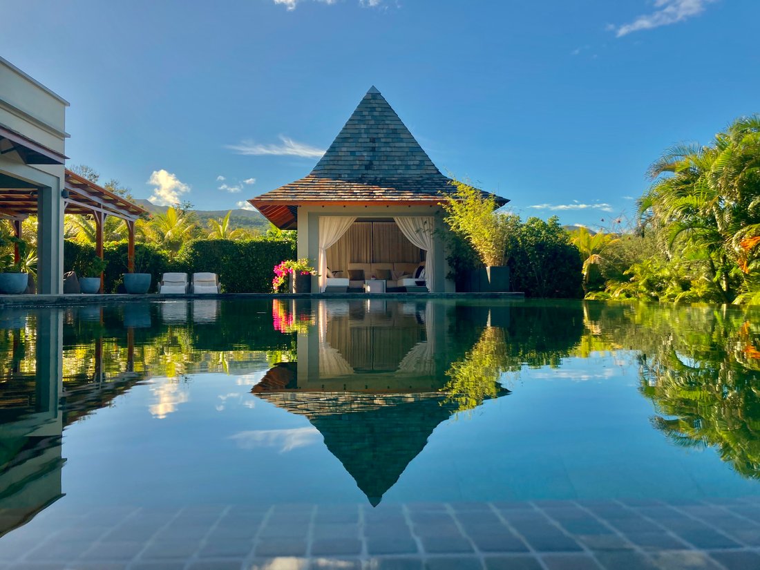 Villa in Grande Riviere Noire, Rivière Noire District, Mauritius 1 - 16815489