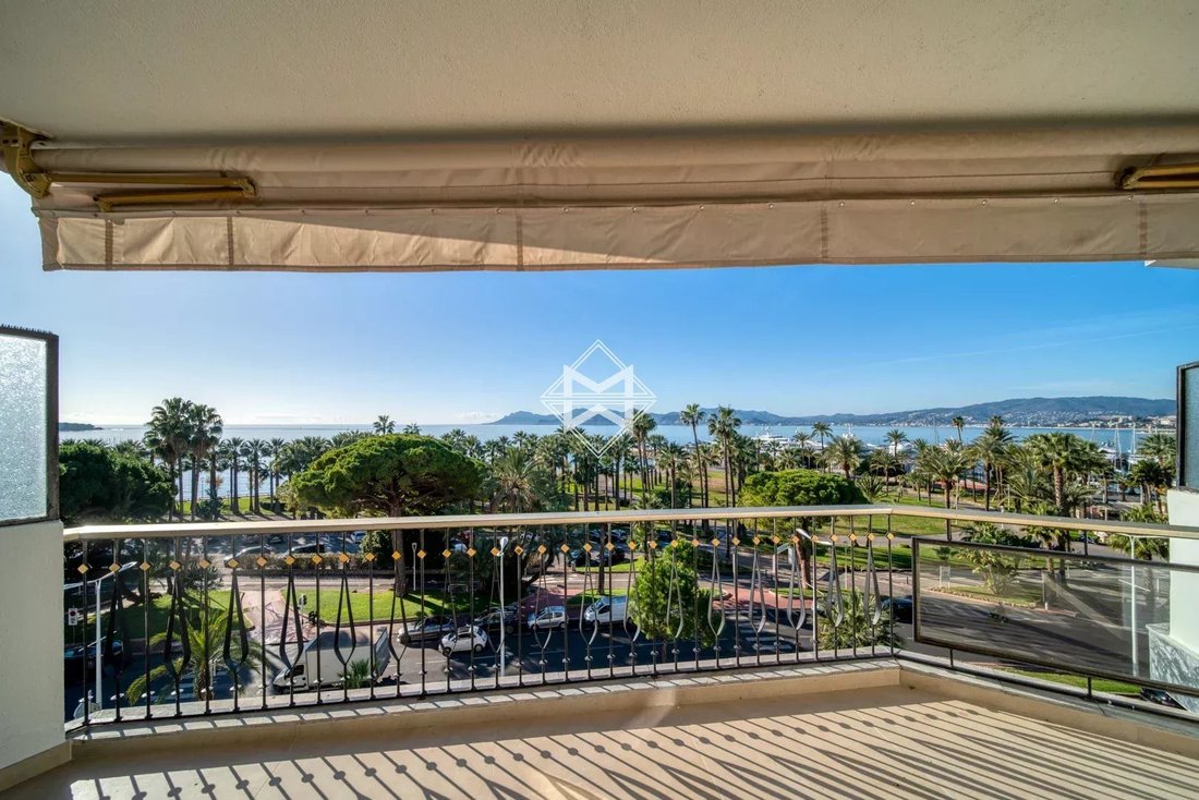 Apartment in Cannes, Provence-Alpes-Côte d'Azur, France 2 - 16811467