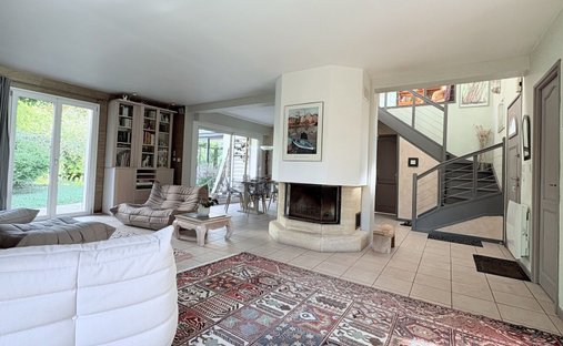 Exclusive Estate Near Paris: Castle With Development Potential For Luxury Hotel And Spa