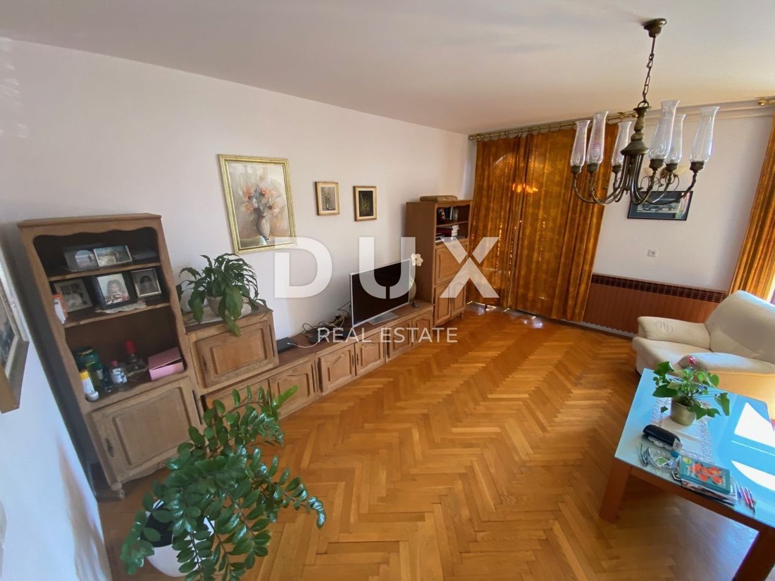 House in Mjesni odbor Banderovo, Grad Rijeka, Primorje-Gorski Kotar County 4 - 16817413