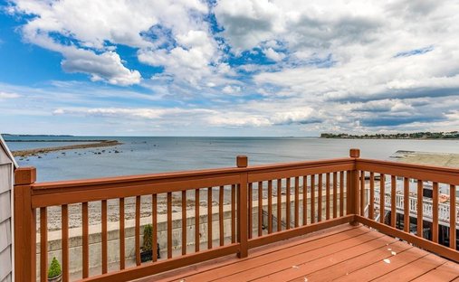 Condo in Revere, Massachusetts, United States 1