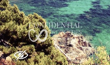 House in Saint-Raphaël, Provence-Alpes-Côte d'Azur, France 2