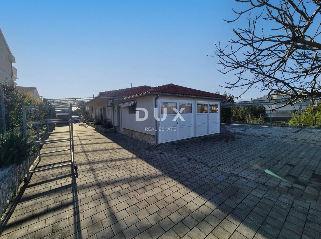 House in Pirovac, Sibenik-Knin County, Croatia 4 - 16816566