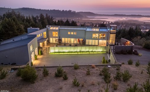 House in Lincoln City, Oregon, United States 1