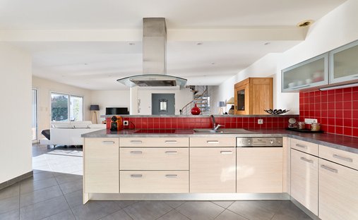 Castle for Sale in Vesoul, Bourgogne-Franche-Comté, France